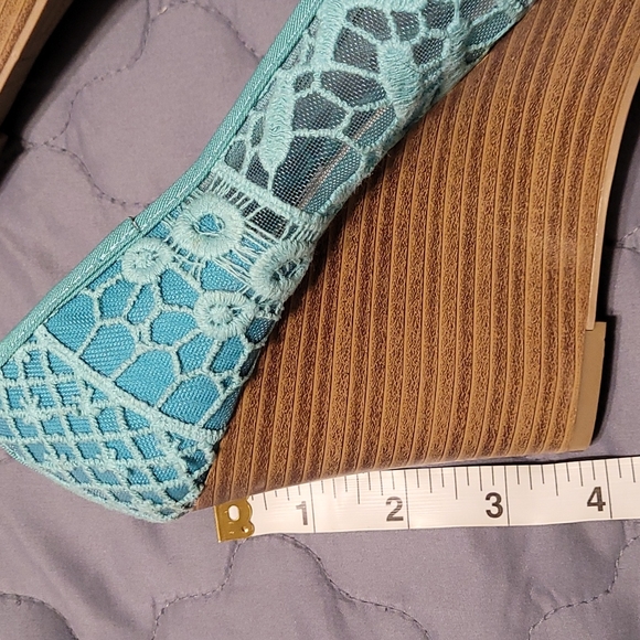 American Eagle Open Toe Wedges - Picture 7 of 7